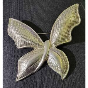 Vintage Silver Tone butterfly brooch